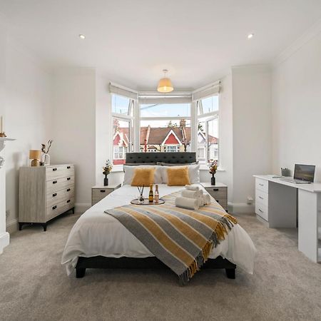 2025 Award Winning - 2 Bedroom Luxury Apartment Next To Wembley Stadium London Ngoại thất bức ảnh