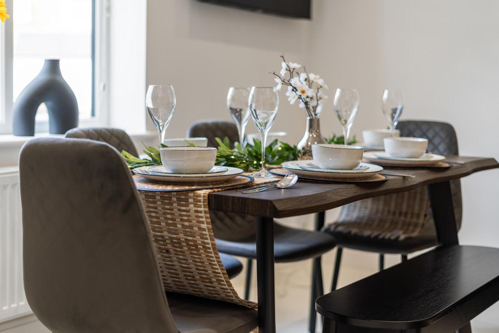 2025 Award Winning - 2 Bedroom Luxury Apartment Next To Wembley Stadium London Ngoại thất bức ảnh
