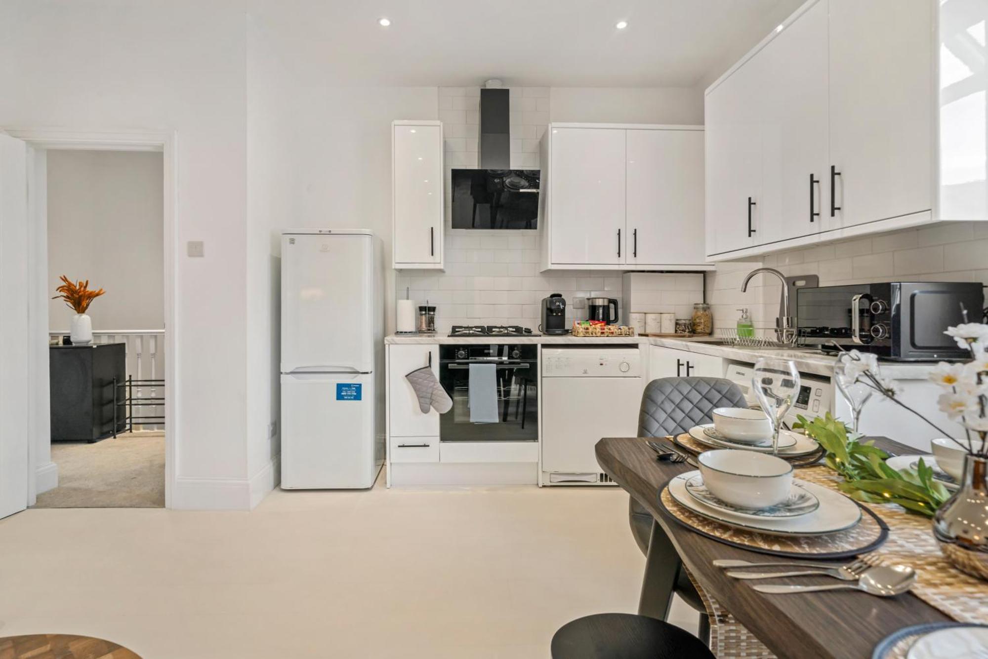 2025 Award Winning - 2 Bedroom Luxury Apartment Next To Wembley Stadium London Ngoại thất bức ảnh